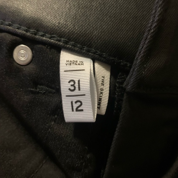 Loft “leather” pants in BLACK. Women’s 12/31 $22 - Picture 6 of 7